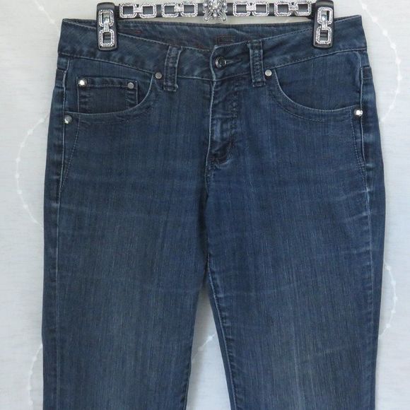 Jag Skinny Jeans Dark Wash....225 - Picture 4 of 12